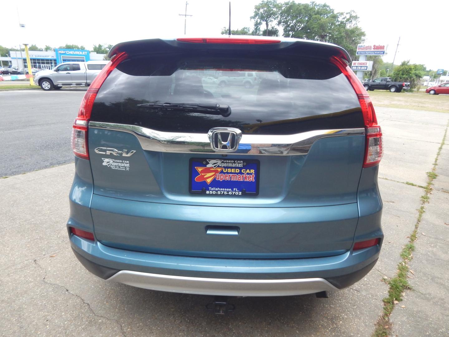 2015 Teal /Tan Honda CR-V (2HKRM3H53FH) with an 2.4L 4 cyl. engine, Automatic transmission, located at 3120 W Tennessee St, Tallahassee, FL, 32304-1002, (850) 575-6702, 30.458841, -84.349648 - Used Car Supermarket is proud to present you with this loaded immaculate 2015 Honda CRV EX with sunroof and low miles. Used Car Supermarket prides itself in offering you the finest pre-owned vehicle in Tallahassee. Used Car Supermarket has been locally family owned and operated for over 48 years. Ou - Photo#3